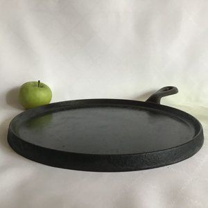 McClary's No. 9 Round Cast Iron Griddle #X613 Rare Find